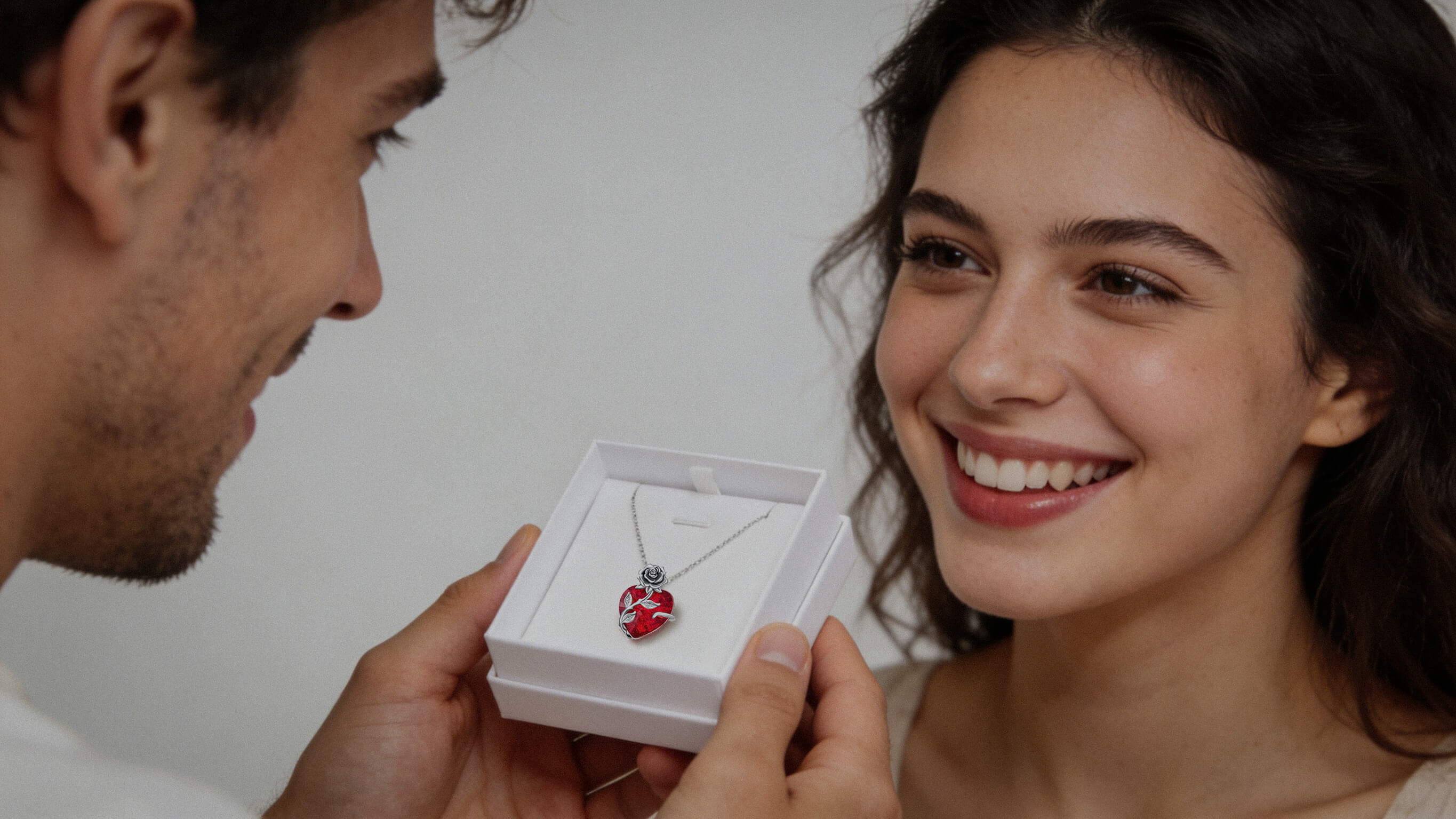 Holiday gifting hero